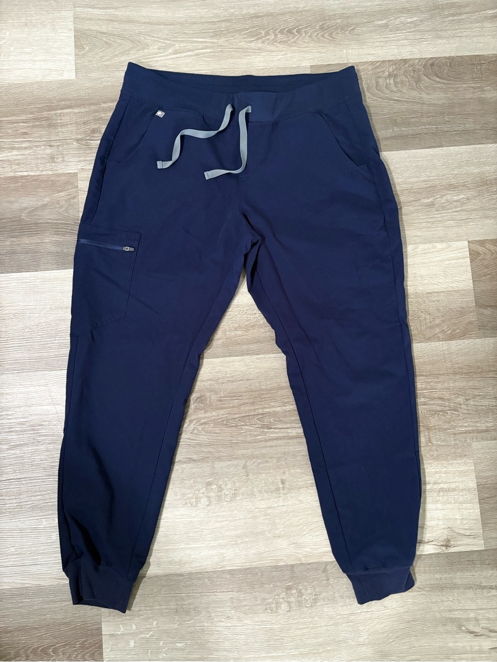 Figs Men's Navy Jogger Pants with Gray Drawstring